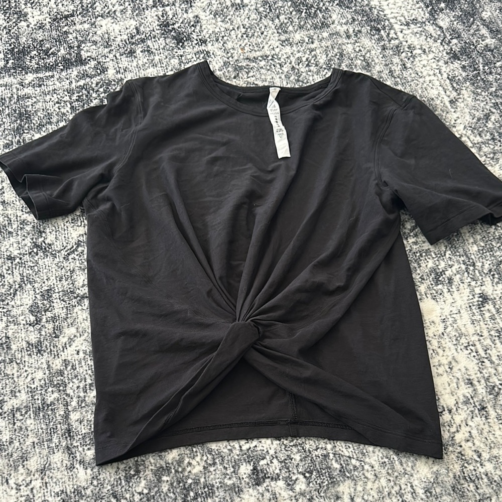 Black Knot Front Women's Top